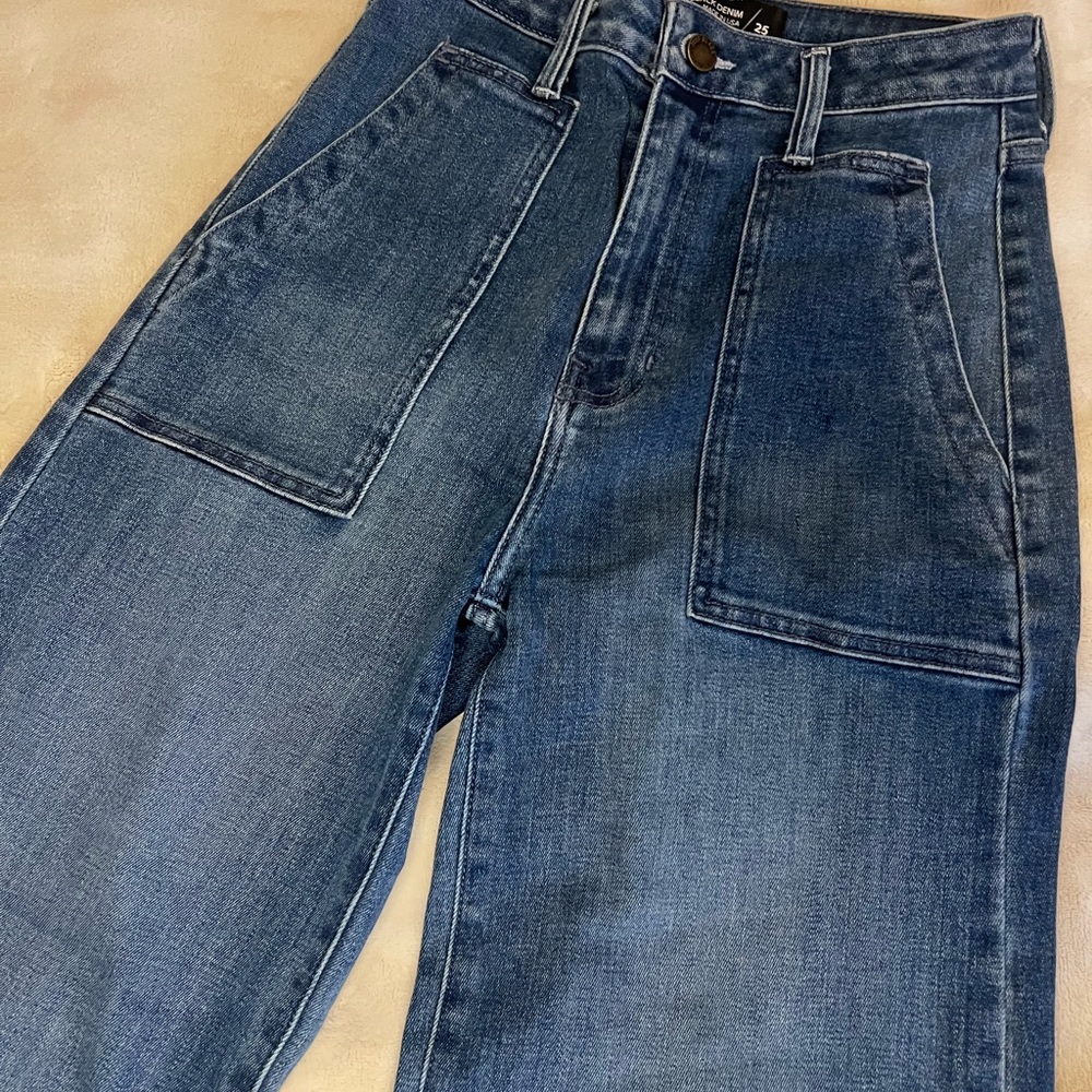 Just Black Denim Wide Leg Cropped Jeans